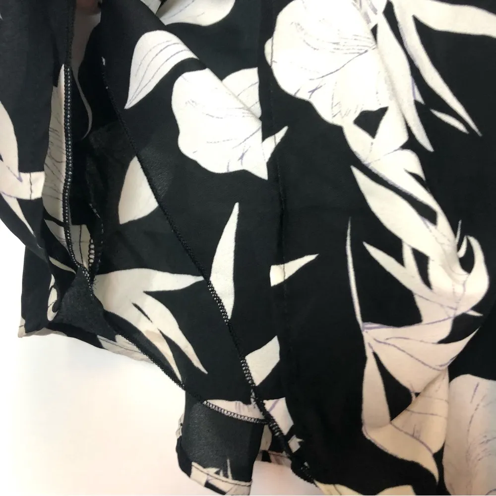 Show Me Your Mumu Carlos Swing Shorts Black & White Floral Orchid Print - Image 4