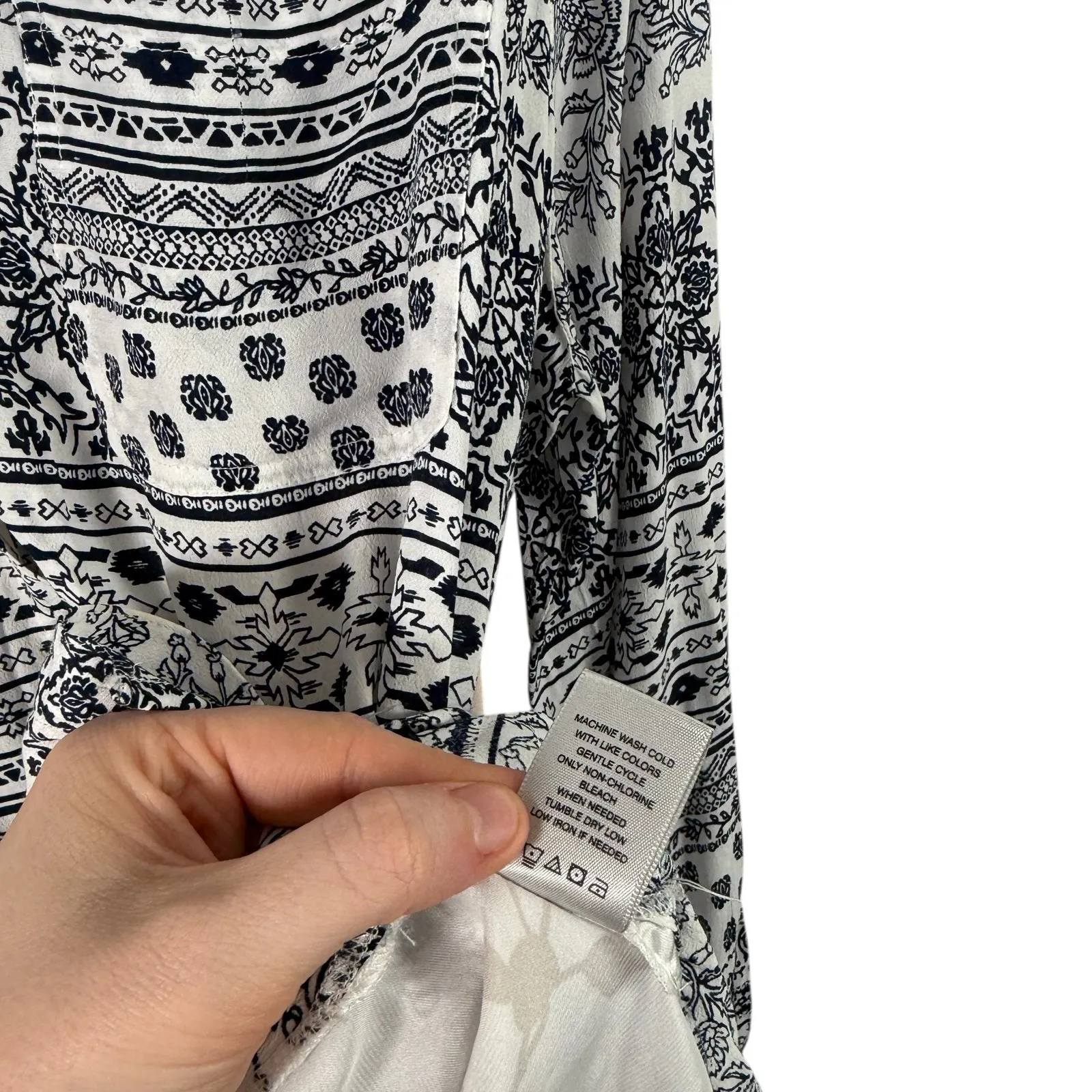 John Mark Floral Long Sleeve Button Front Blouse Boho Artsy Office Womens Large - Image 5