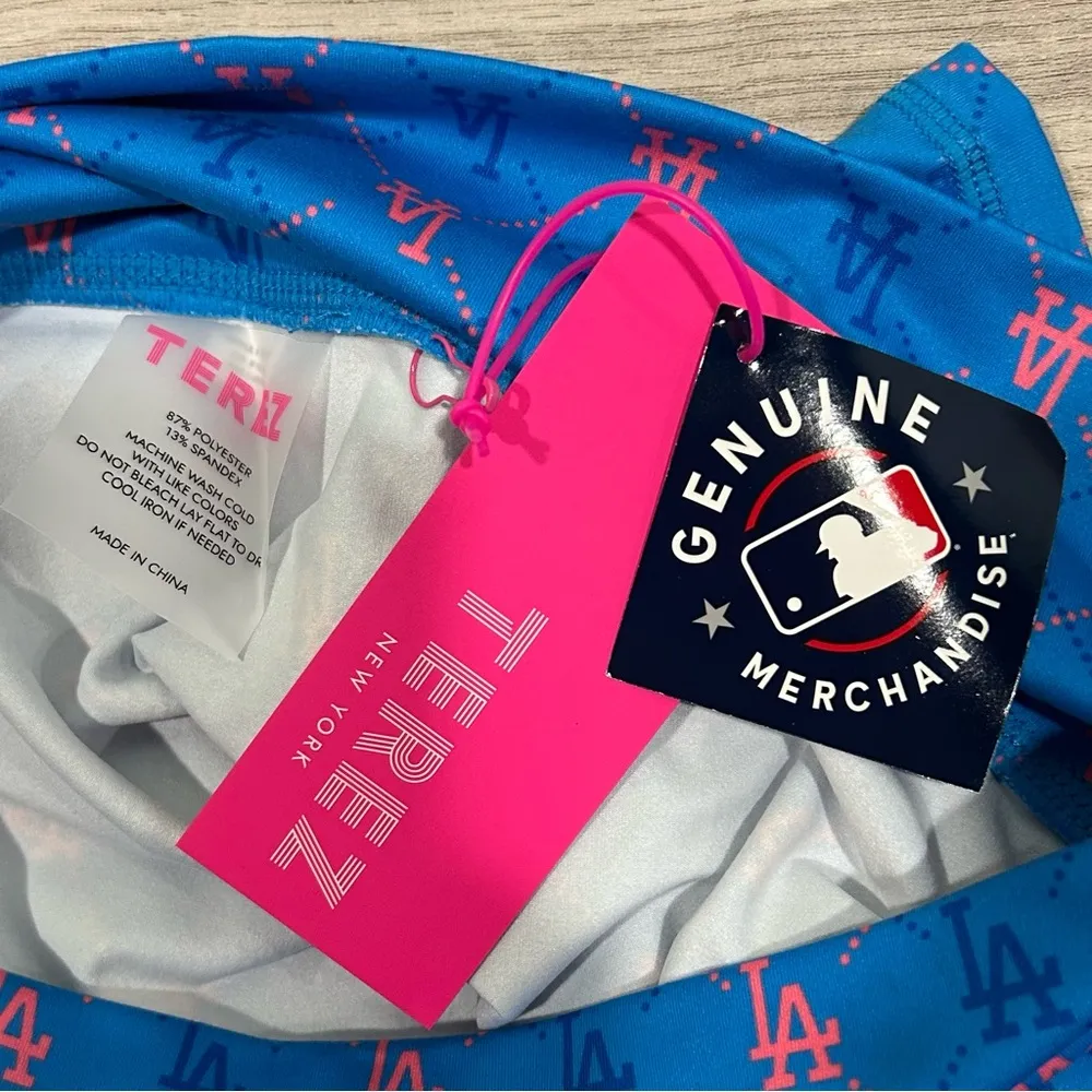 NWT Terez MLB Los Angeles Dodgers TLC Printed High-Waisted Bike Shorts Size XL - Image 7