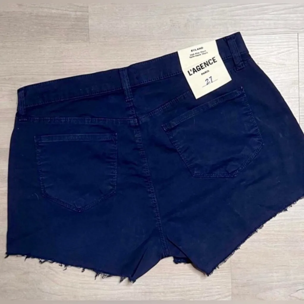 L'AGENCE Paris Ryland Dark Navy High Rise Raw Hem NWT Shorts!! - Image 5
