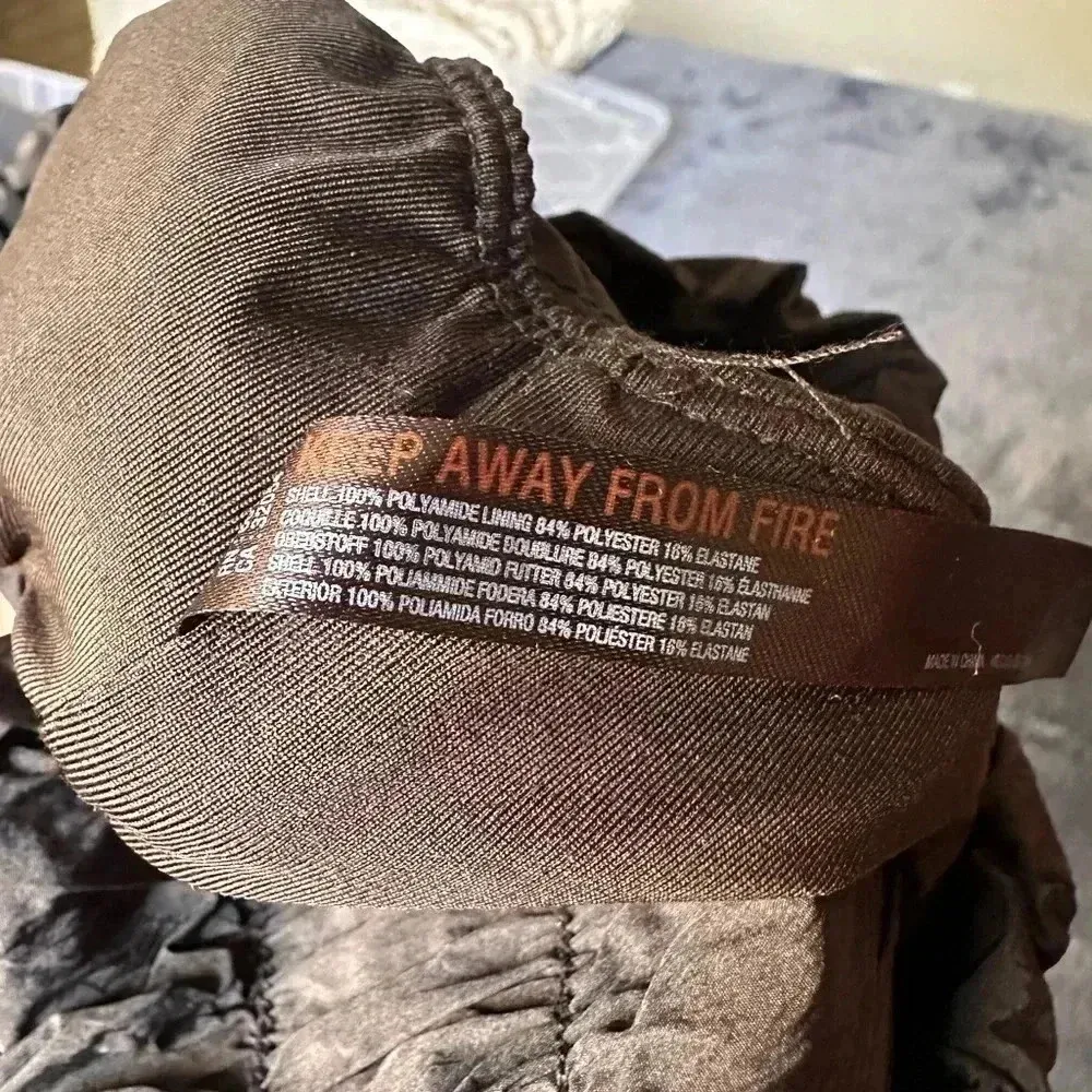 FP movement The Way Home shorts size Small Black - Image 5