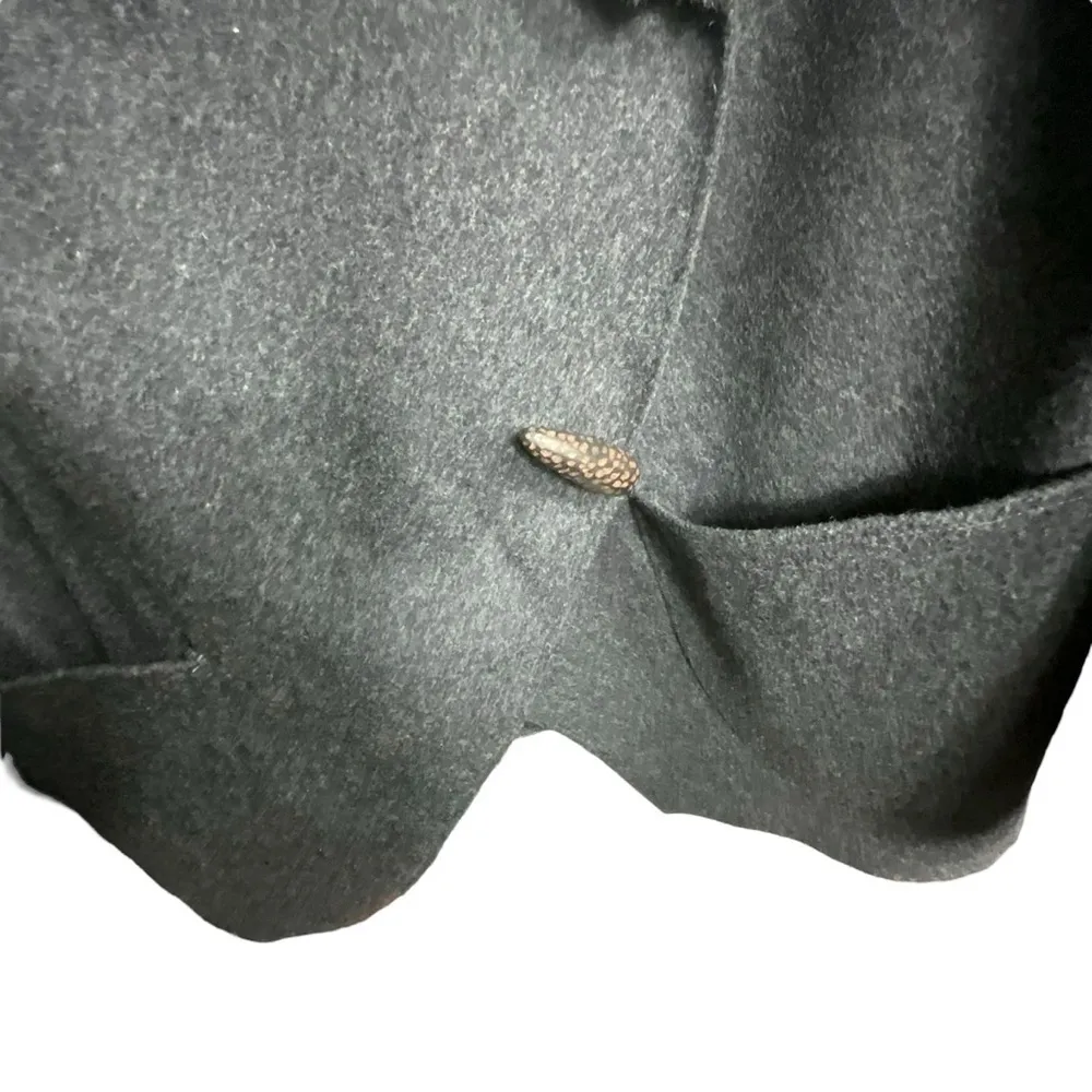 Giselle Shepatin Gray Wool Faux Fur Samantha Jacket Size undefined - Image 3