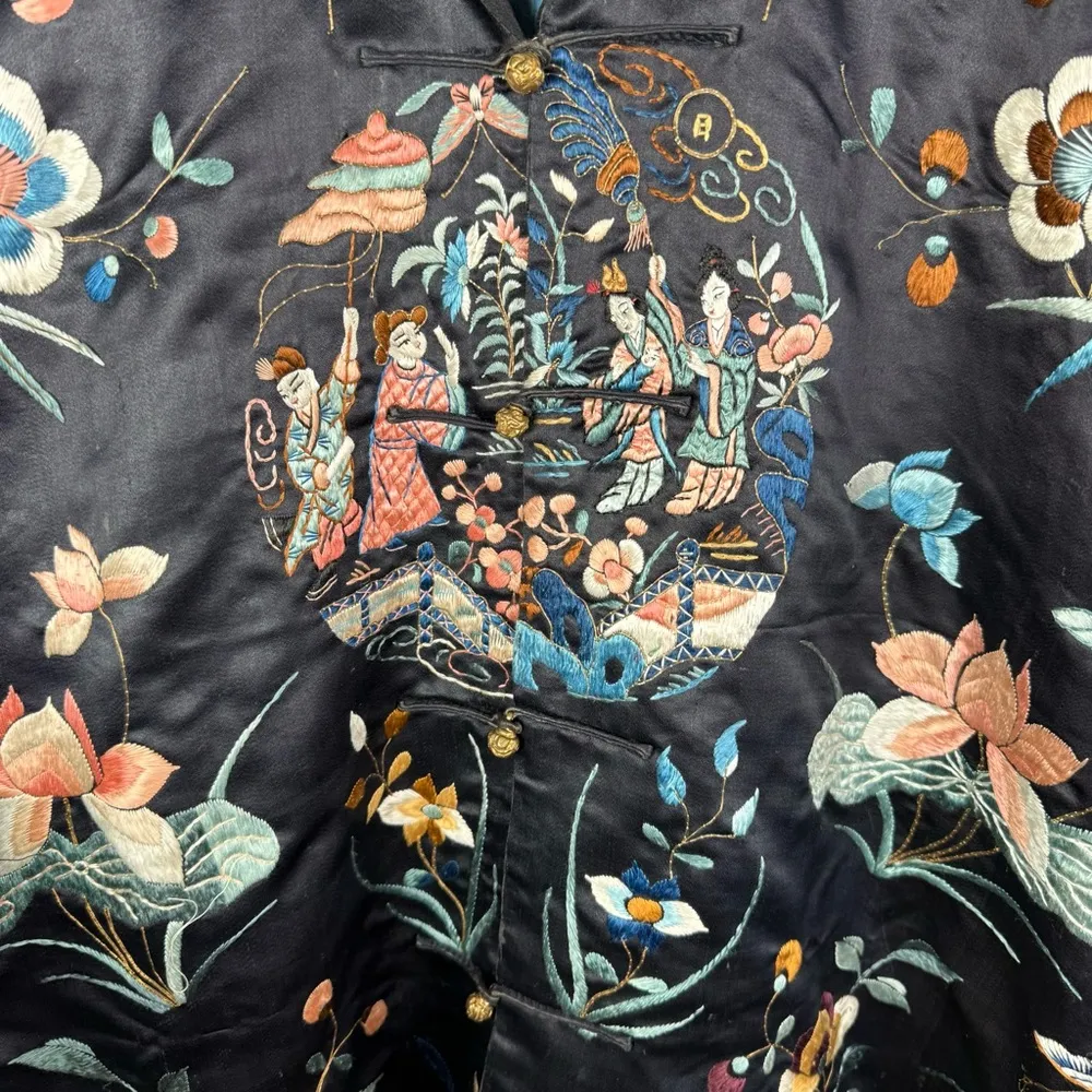 Antique Chinese Silk Embroidered Robe Late Qing to Republic Era Hand - Image 7