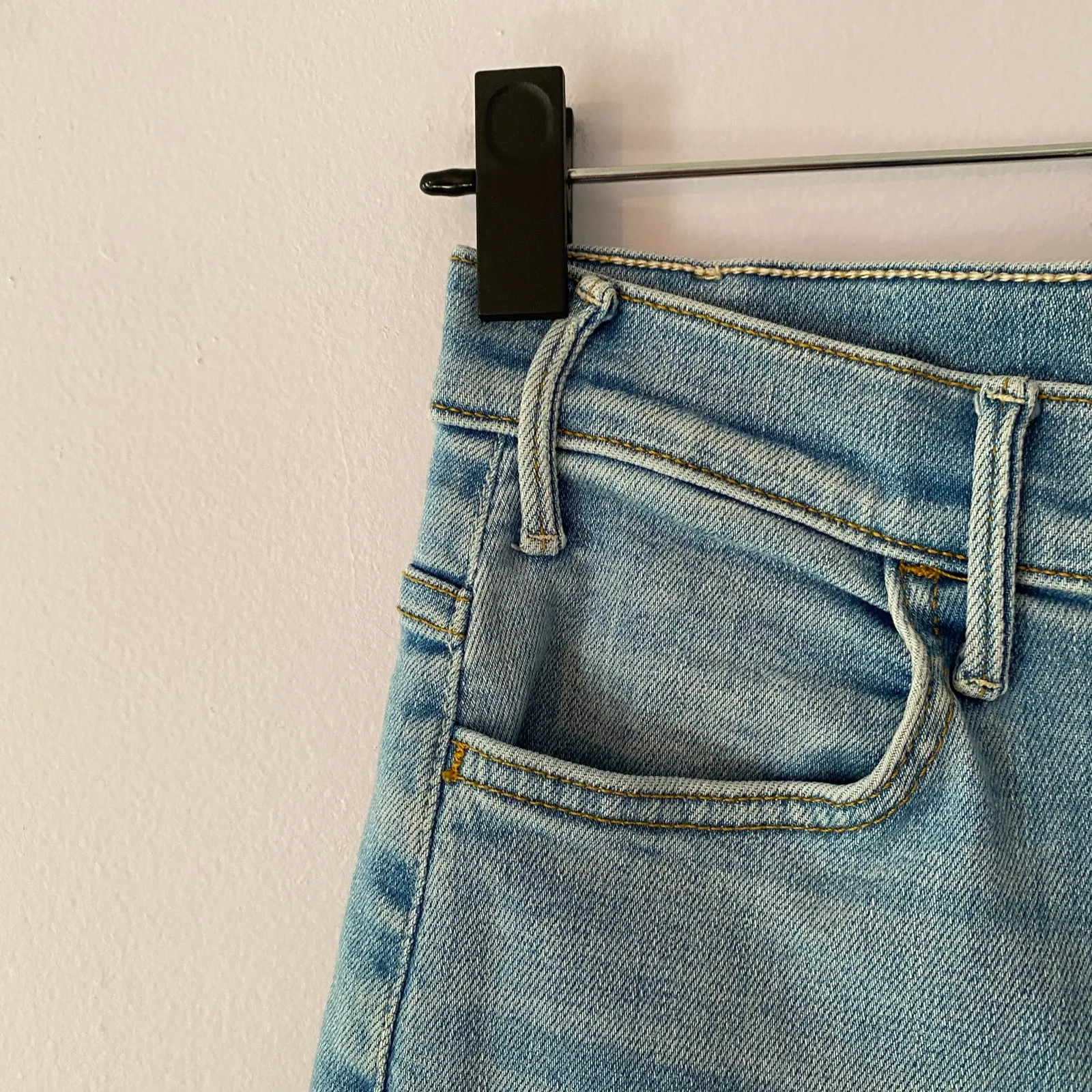 Mother Denim The Hustler Ankle Fray Jeans in High-Life Cropped Women's size 26 - Image 5