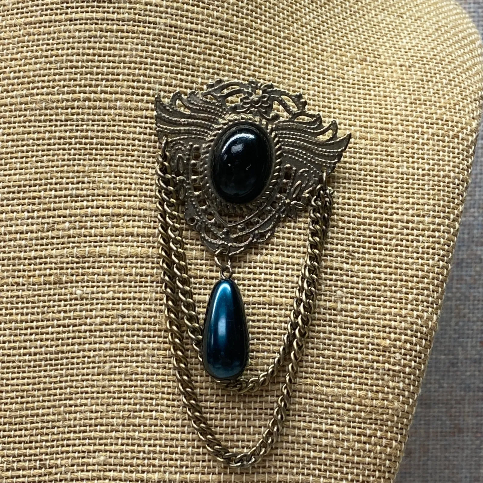 Vtg Ornate Filigree Brooch Pin Goth Black Blue Oval Cabochon Silvertone Grunge - Image 2