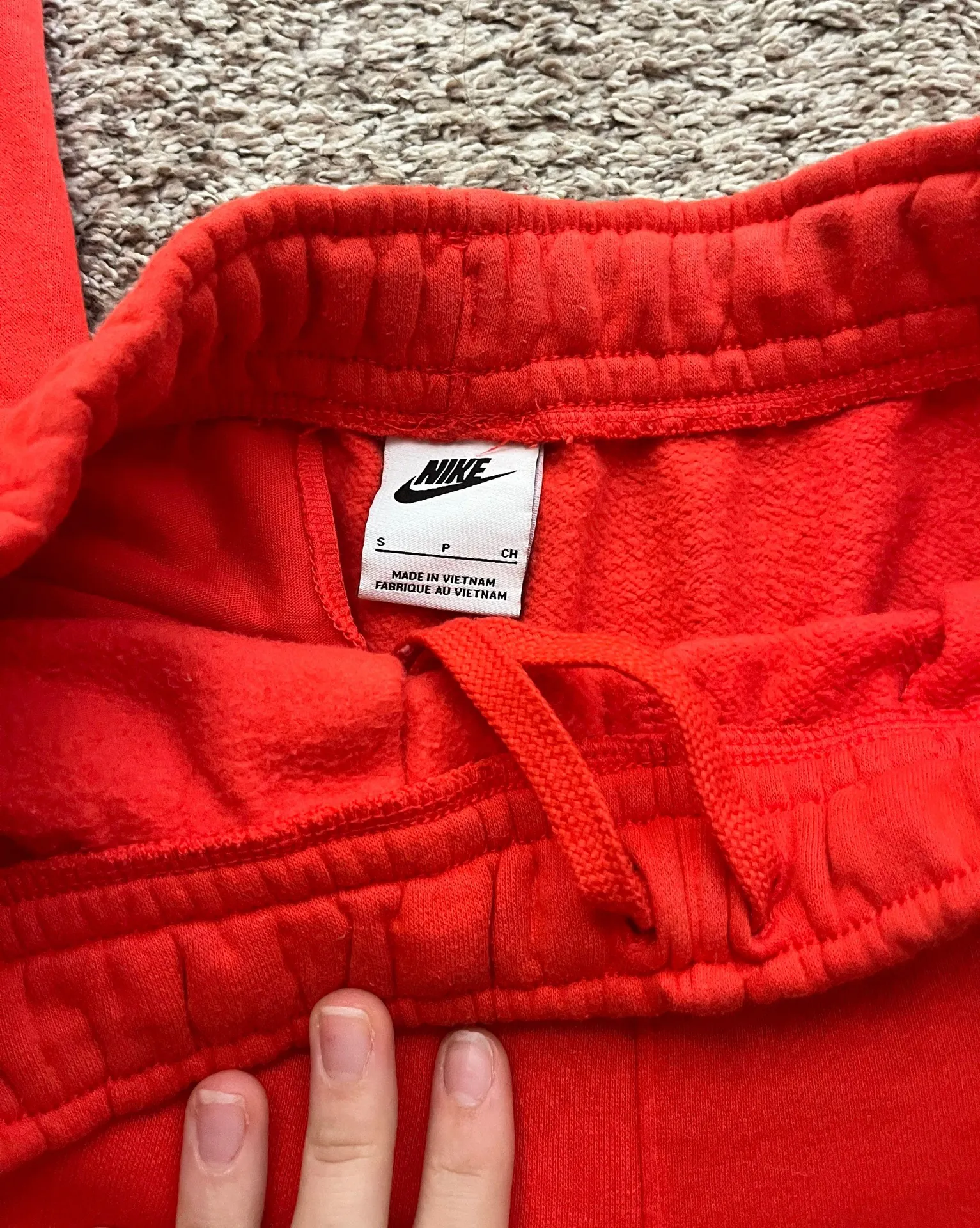 Red  sweatpants - Image 4