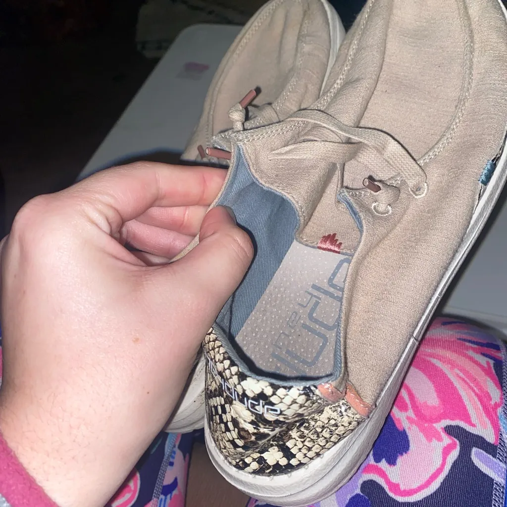 Hey Dude Wendy Snake Linen Coffee Slip On Loafer Comfort Shoes Women’s size 7 - Image 10