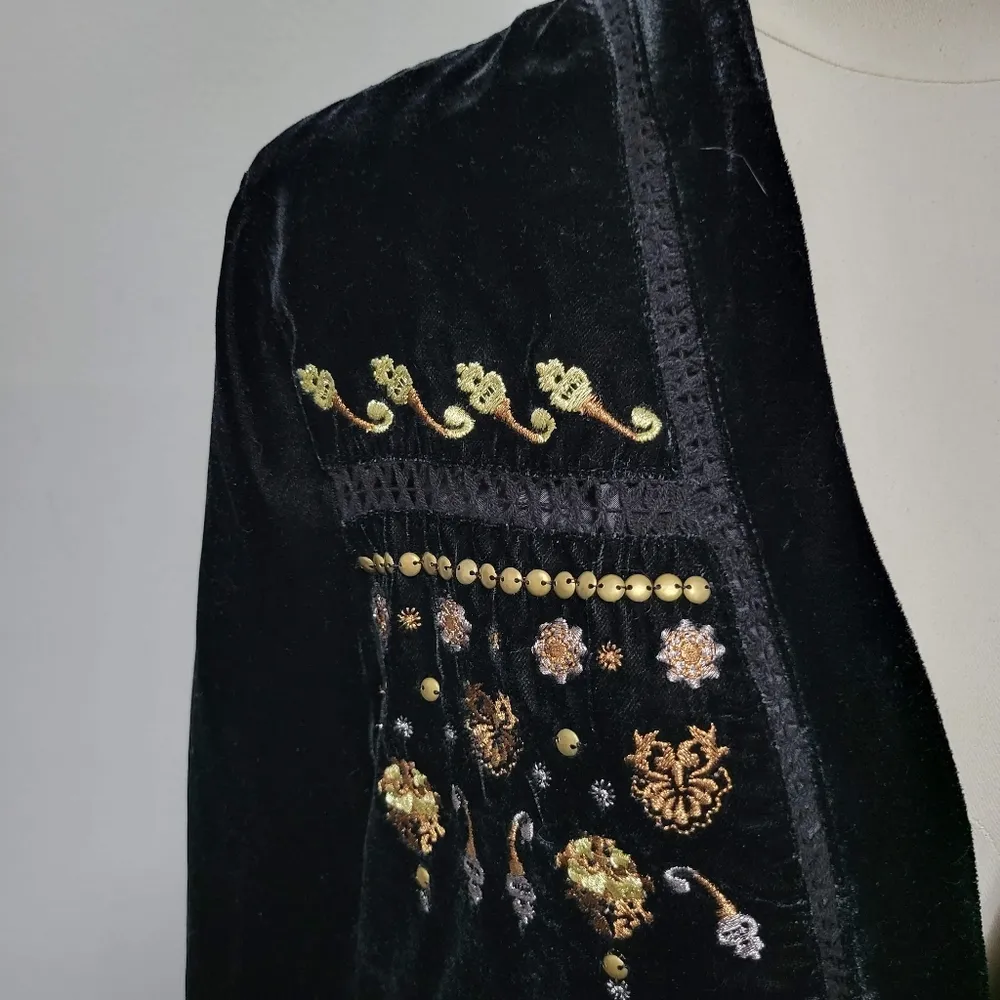 Vintage America Blues Serina Black Embellished Velvet Jacket Size Large - Image 3