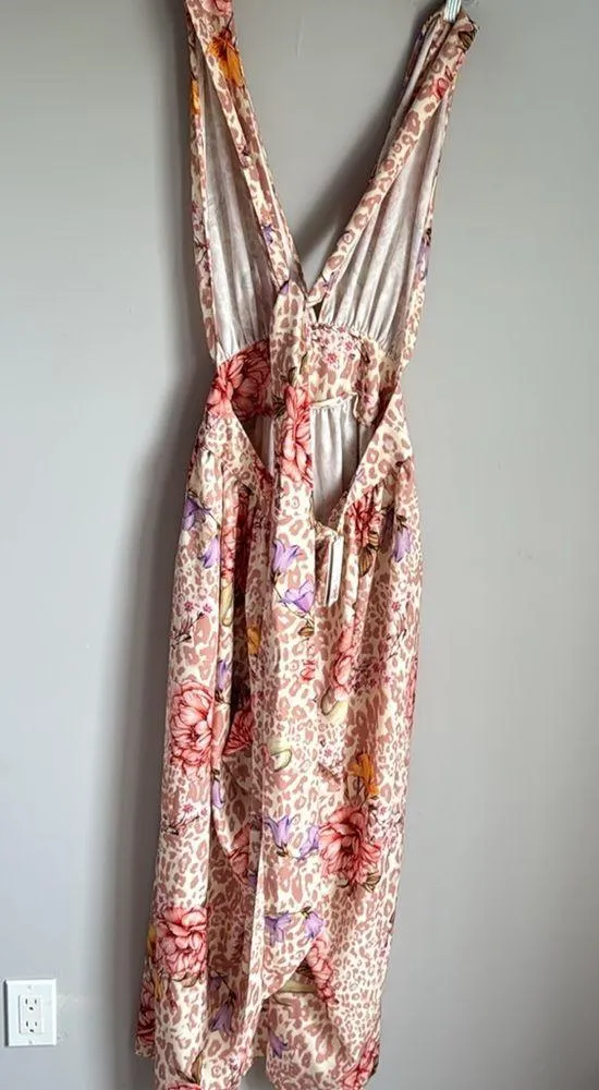 NEW Agua Bendita x revolve Tiana jumpsuit in pink Large - Image 3