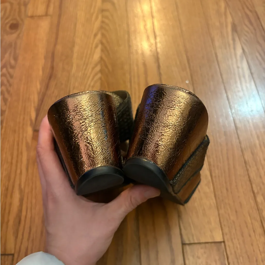 Antelope Bronze Metallic Wedge Platform Sandals - Image 4