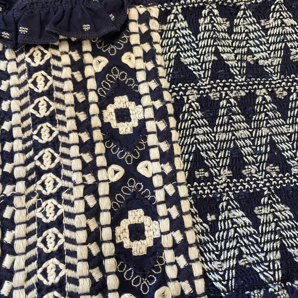 Forever 21 Womens Crop Tank Top S Small Embroidered Blue & White Boho Print - Image 3