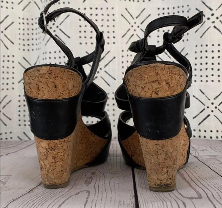 Black Wedges - Image 4