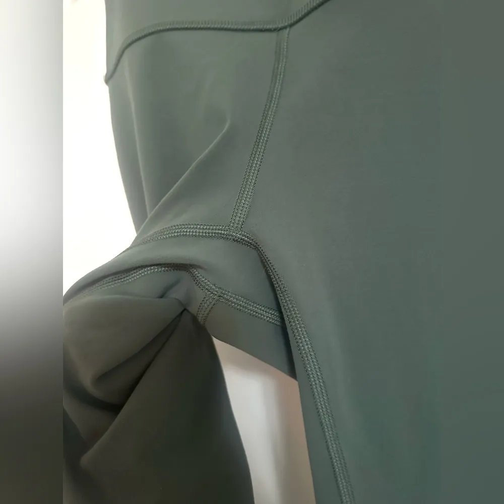 Lululemon  Align Crop (19") Dark Forest 2 - Image 7