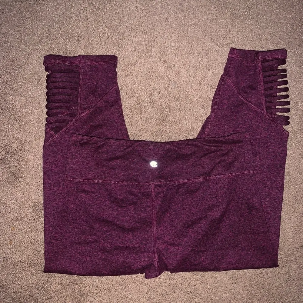 Maroon Champion Leggings - Image 3