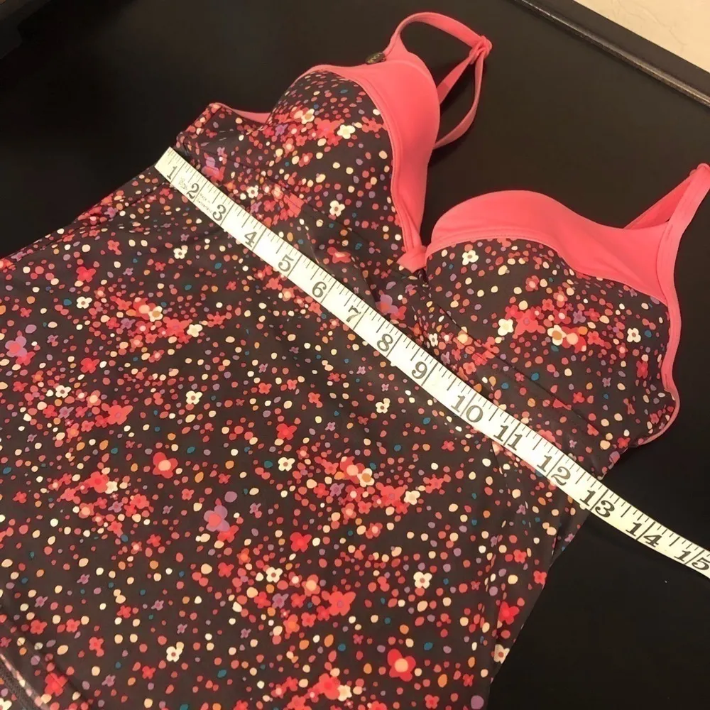 LÖLE tankini with incorporated underwire support bra size M - Image 12