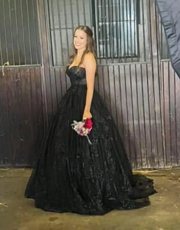 Prom Dress Black - Image 4