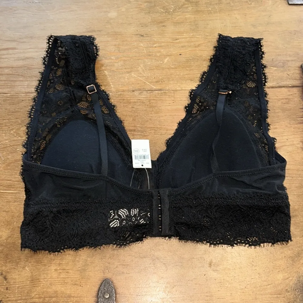 Aerie Black Lace Triangle Bralette Size Large - Image 6