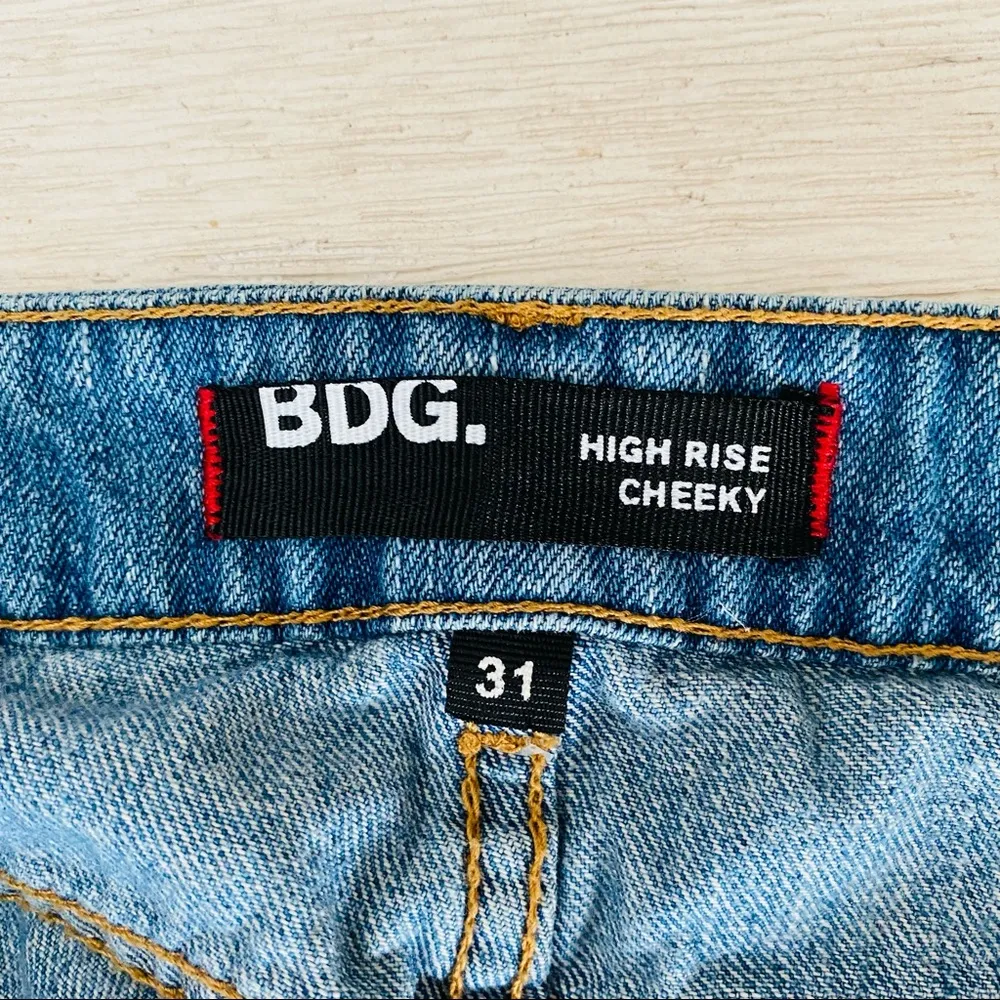 BDG by Urban Outfitters High-Rise Cheeky Denim Shorts Blue Sz 31 - Image 5