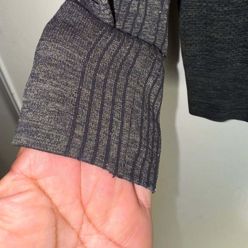 Nike  Black Zip Up Sweater - Image 3