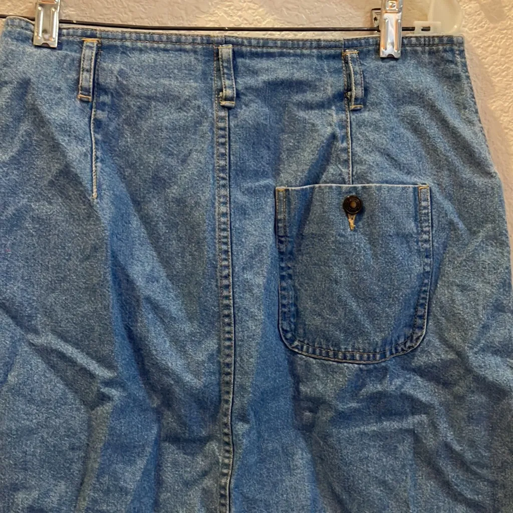 FINAL MARKDOWN Liz Claiborne denim skirt 6 - Image 4
