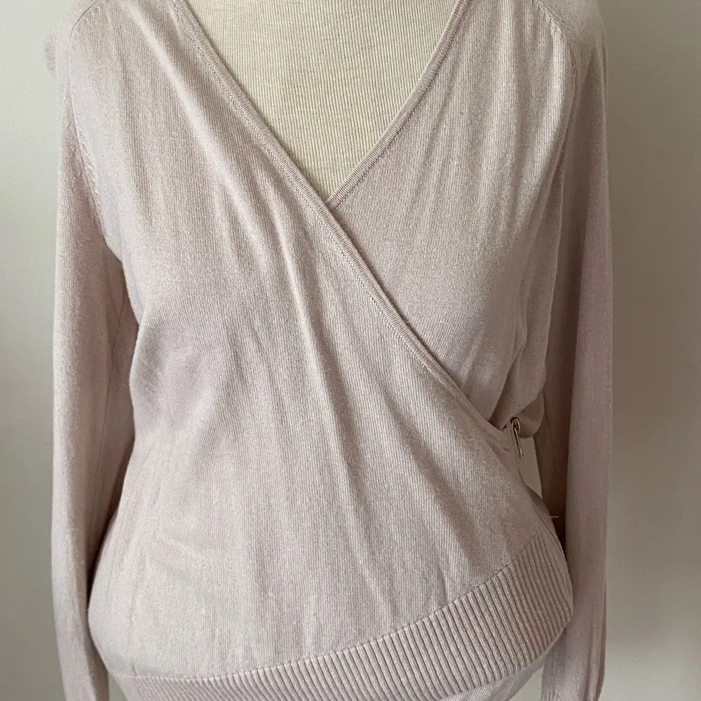Limited wrap front knit shirt top v neck cross cross side zipper small beige tan - Image 8