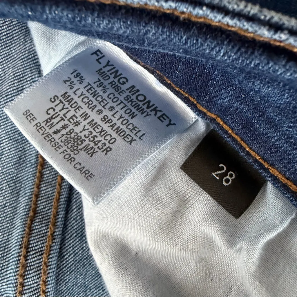 Flying Monkey Women’s Medium Wash Button Fly Mid Rise Skinny Denim Jeans Size 28 - Image 7