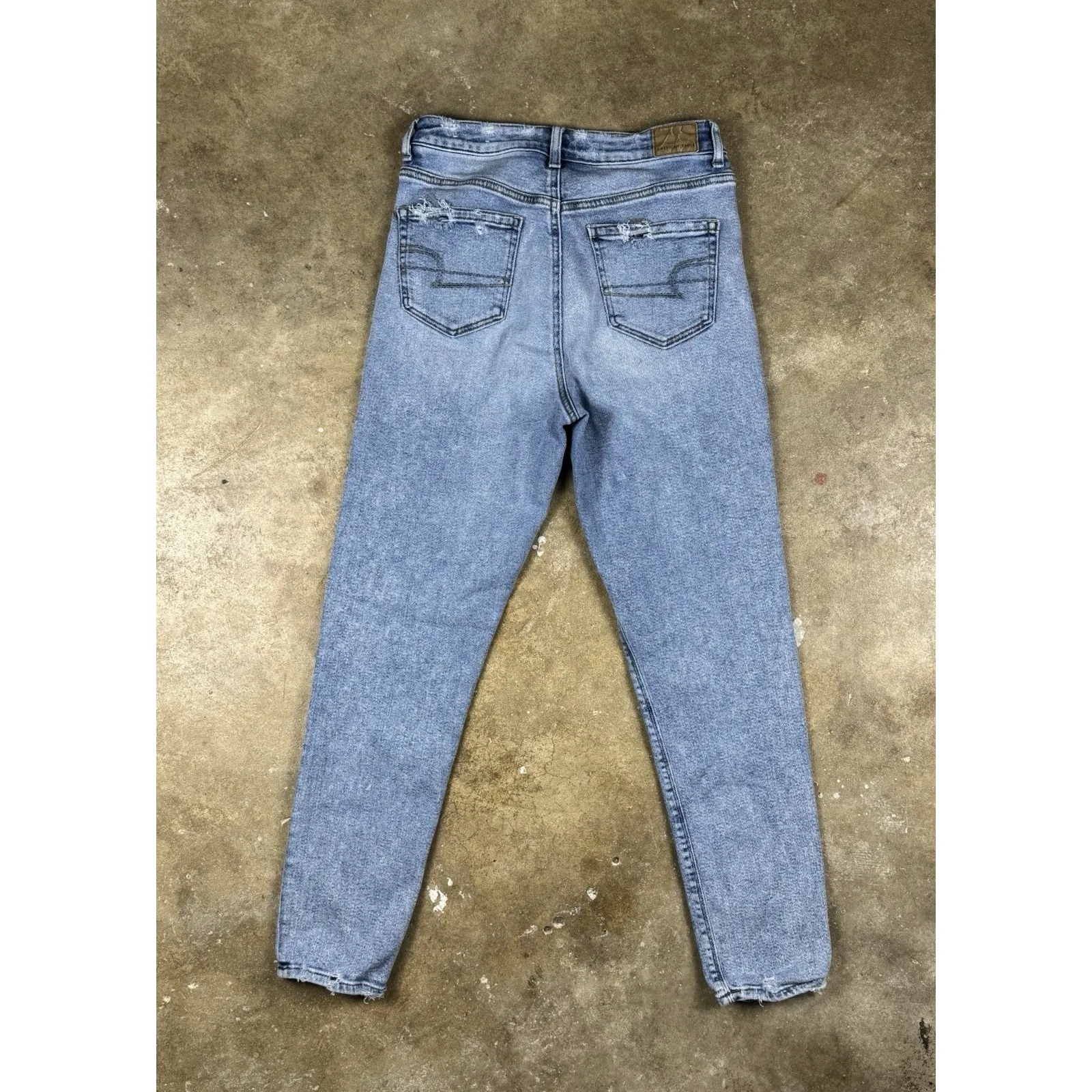 American Eagle Mom Jean Women's Size 4 Blue Distressed High-Rise Tapered Leg‎ - Image 4