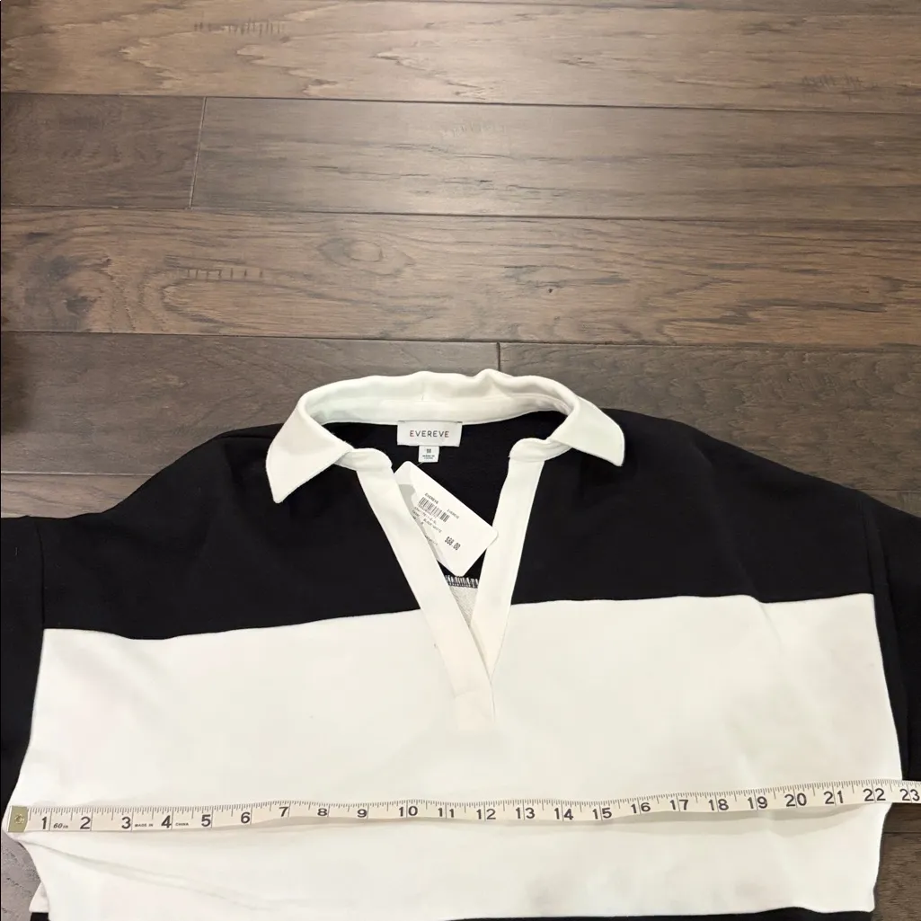 New With Tags Evereve Ozzy Rugby Sweatshirt Sz M - Image 8