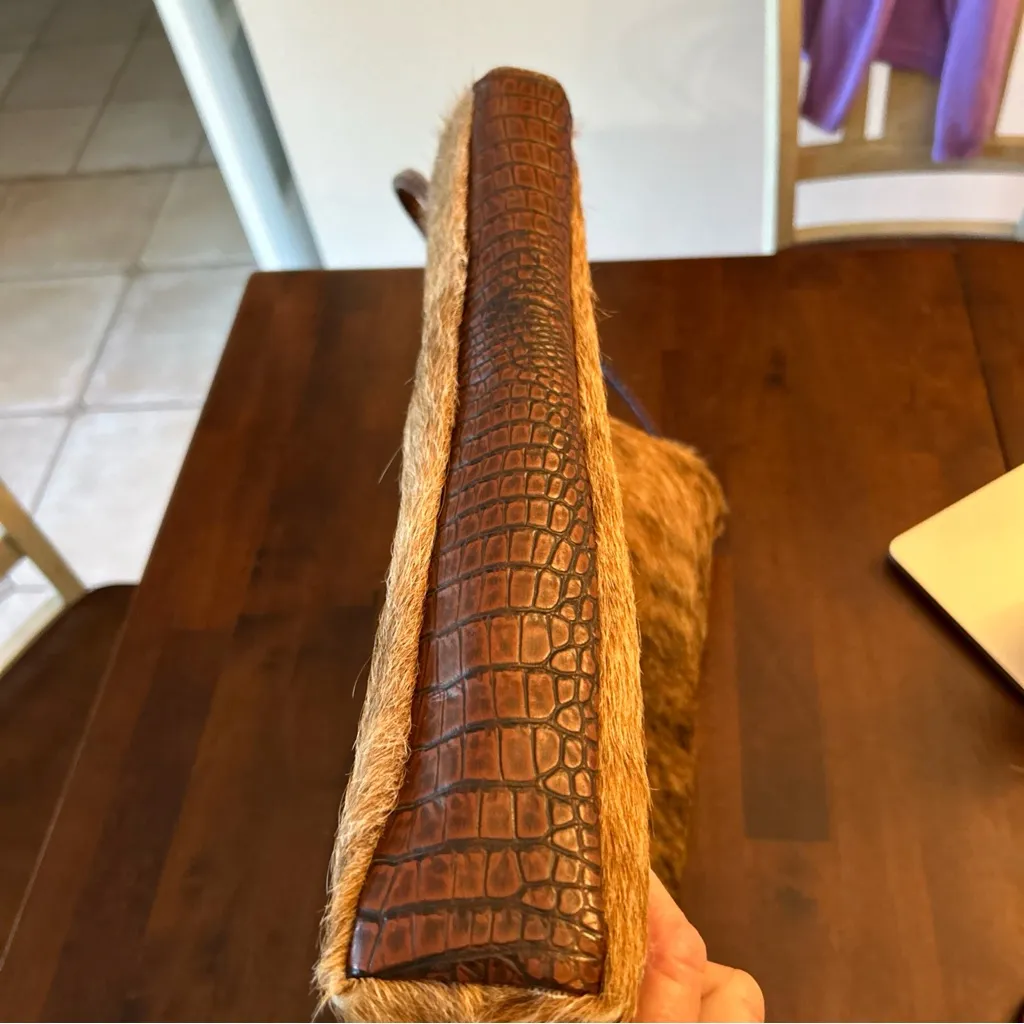 KurtMen Design Womens Tote Brindle Cow Hide With Croc Sides And Straps Brown EUC - Image 9