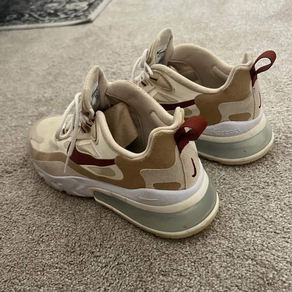 Nike Shoes - Image 3