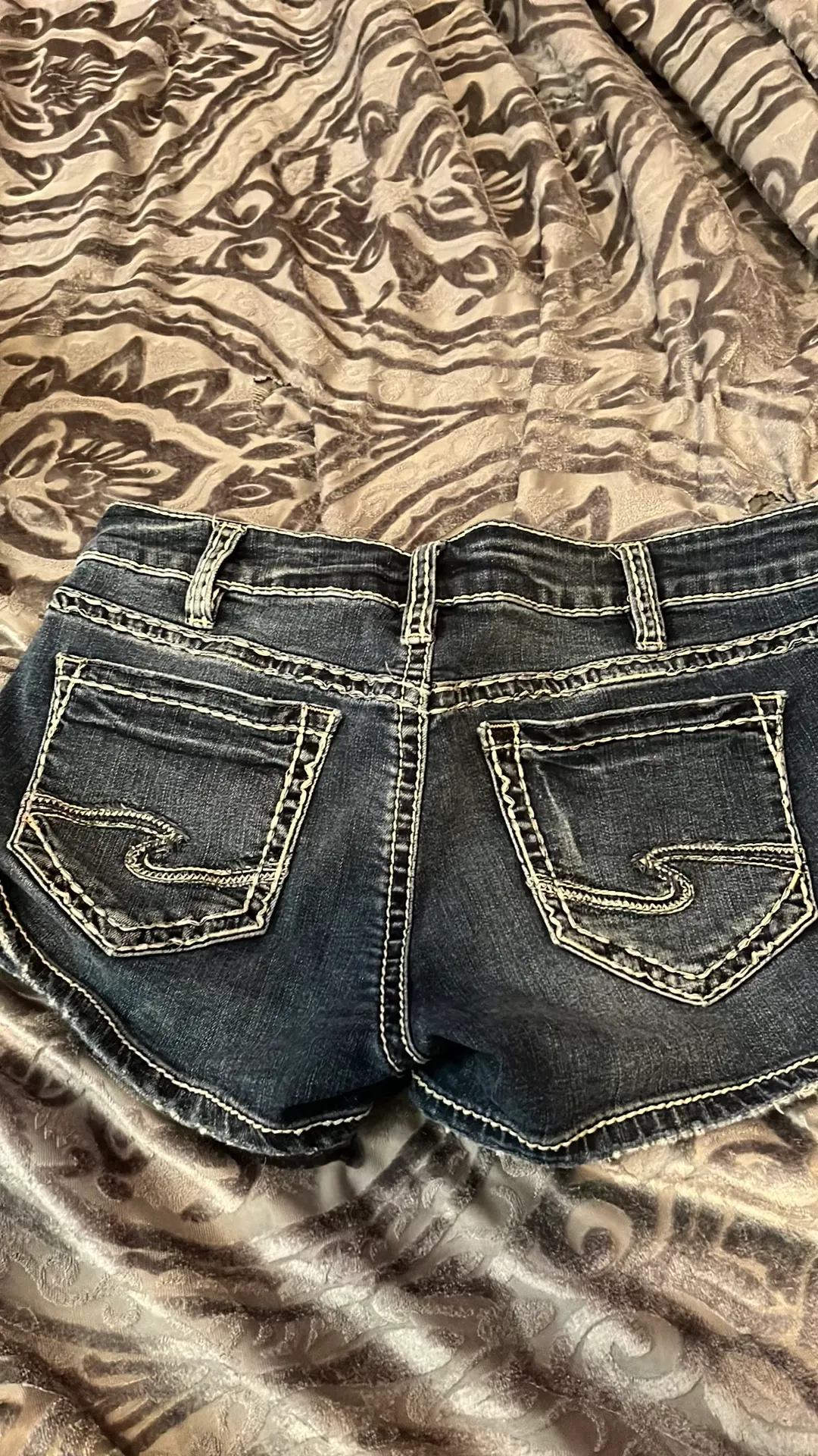 Jean Shorts - Image 2