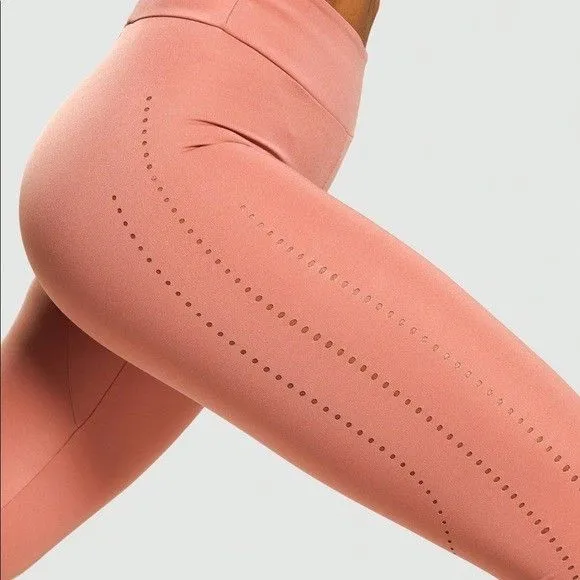 Gym Shark Leggings Size Medium Blush Pink Laser Cut Gym Yoga Logo Sporty - Image 4