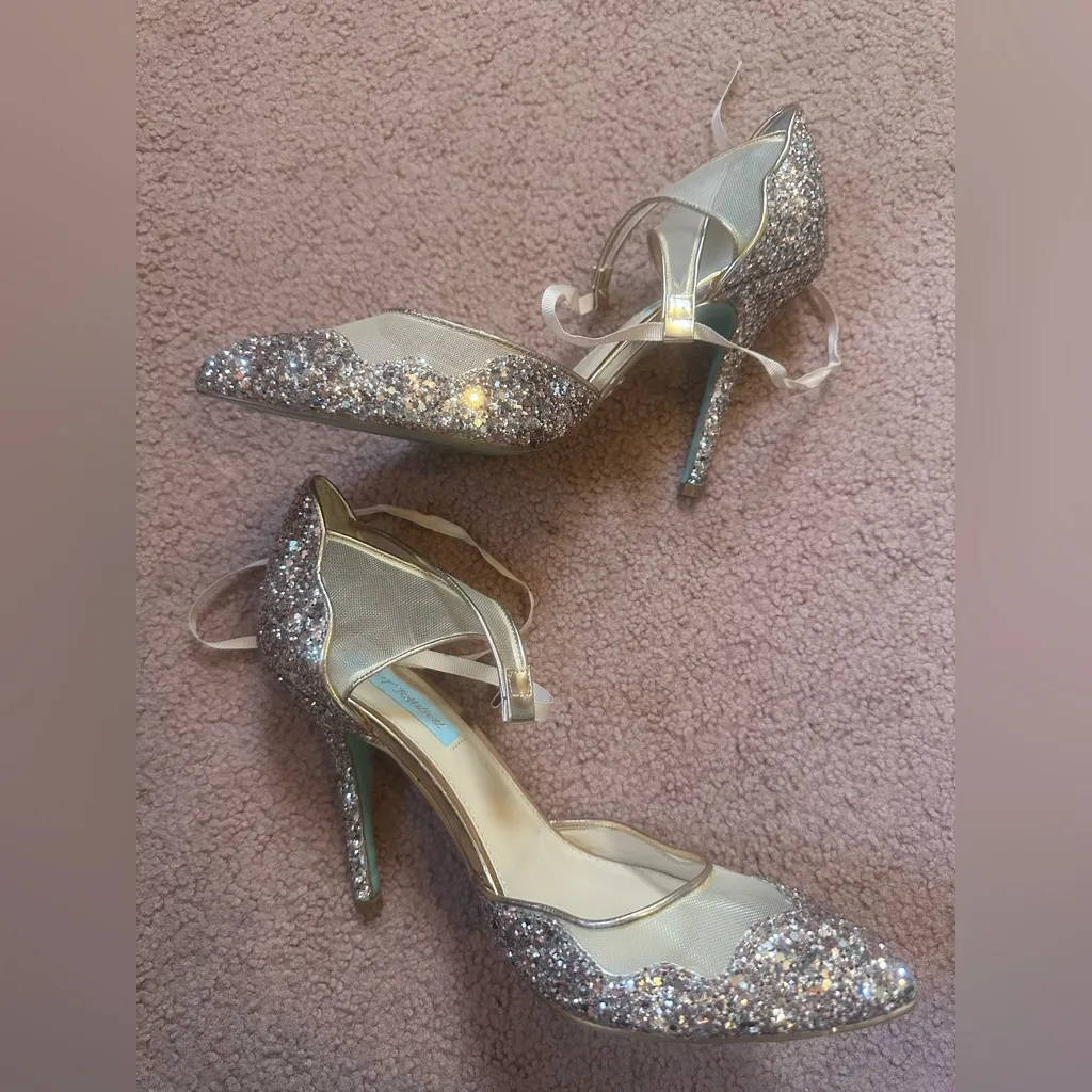 Betsey Johnson silver glitter Stela dress pump US Women’s 10 coquette Barbiecore - Image 4