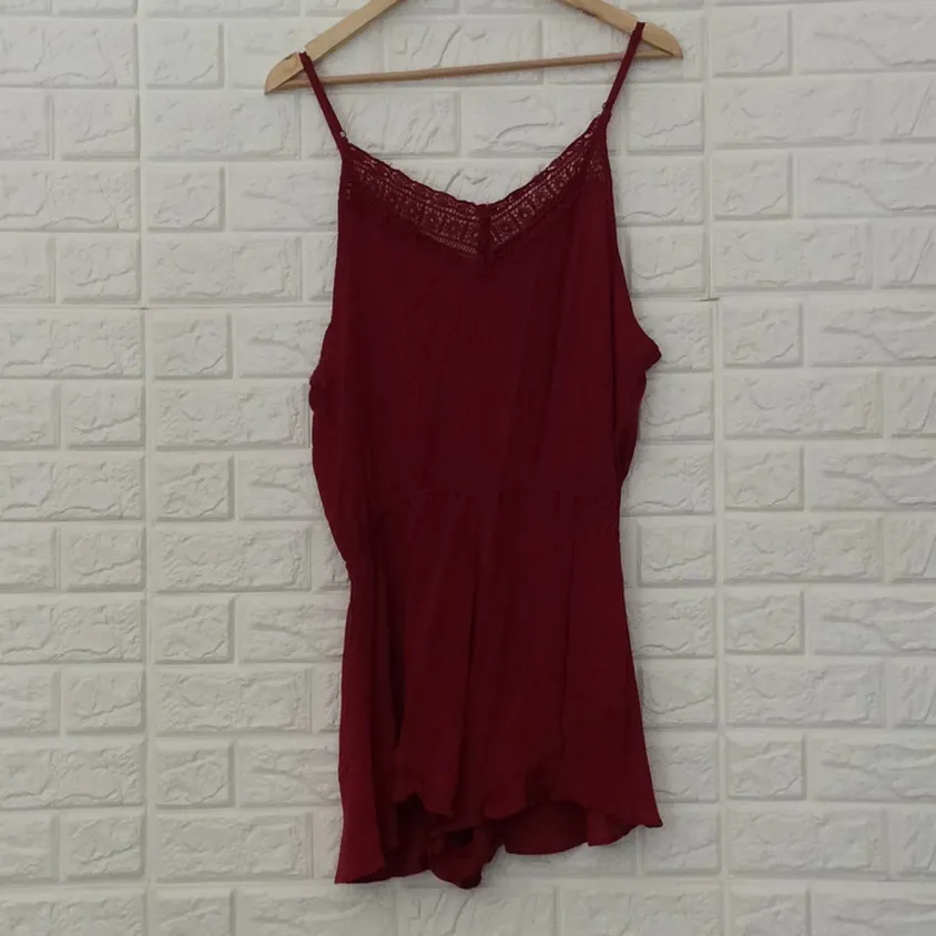 Poof red crinkle gauze lace trim short‎ romper - Image 6