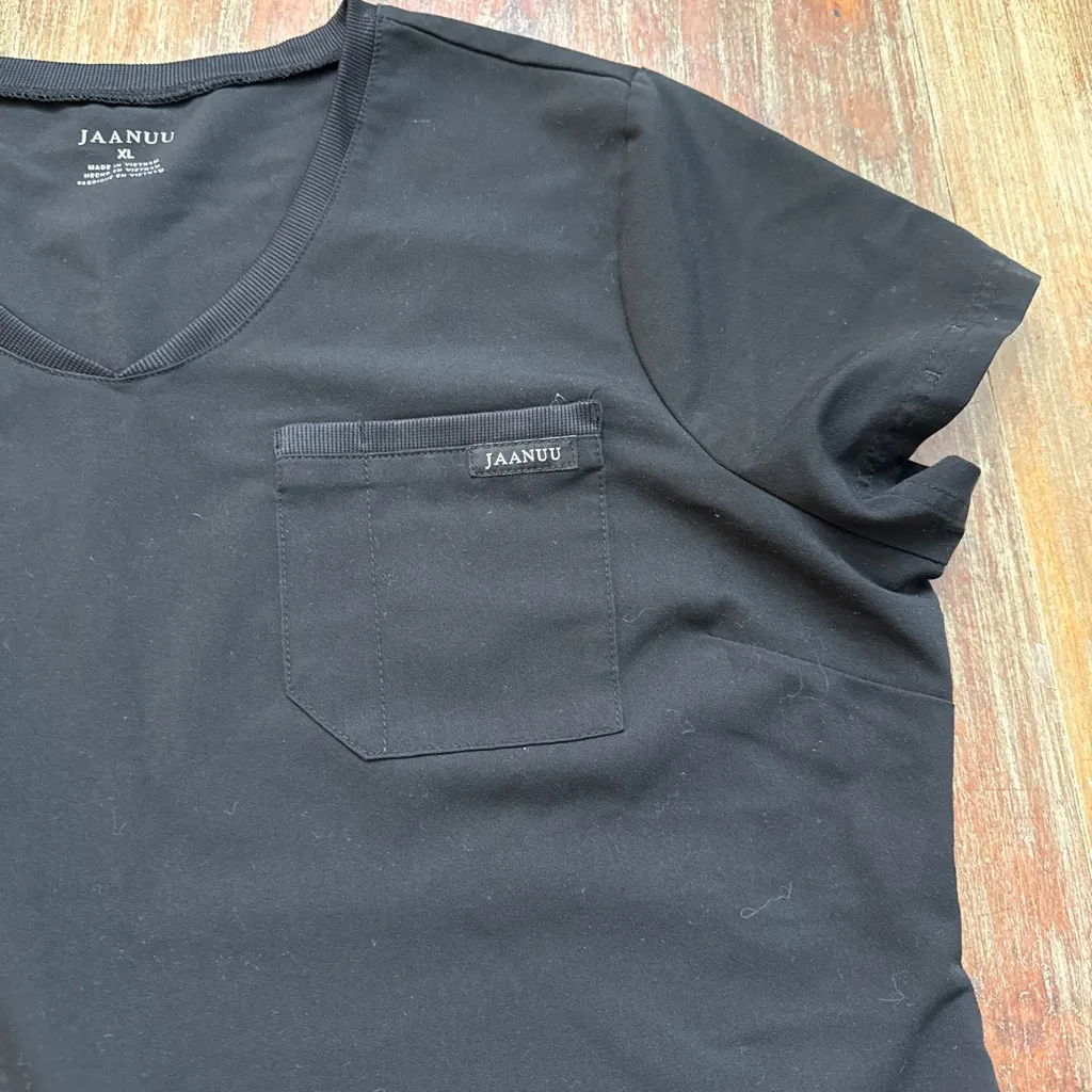 Jaanuu Black Short Sleeve V-Neck Scrub Top XL Womens Nurse Medical - Image 6