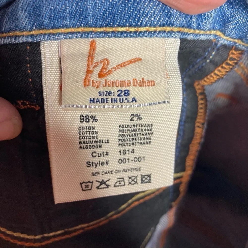 Citizens of humanity cut‎ Off jean shorts size 28 - Image 7