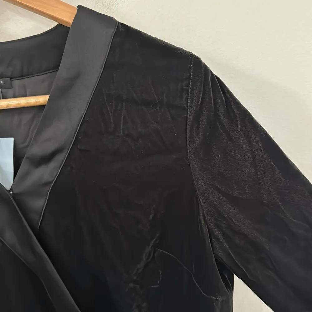 Ann Taylor black velour faux wrap surplice satin trim side tie blouse size Mp - Image 6