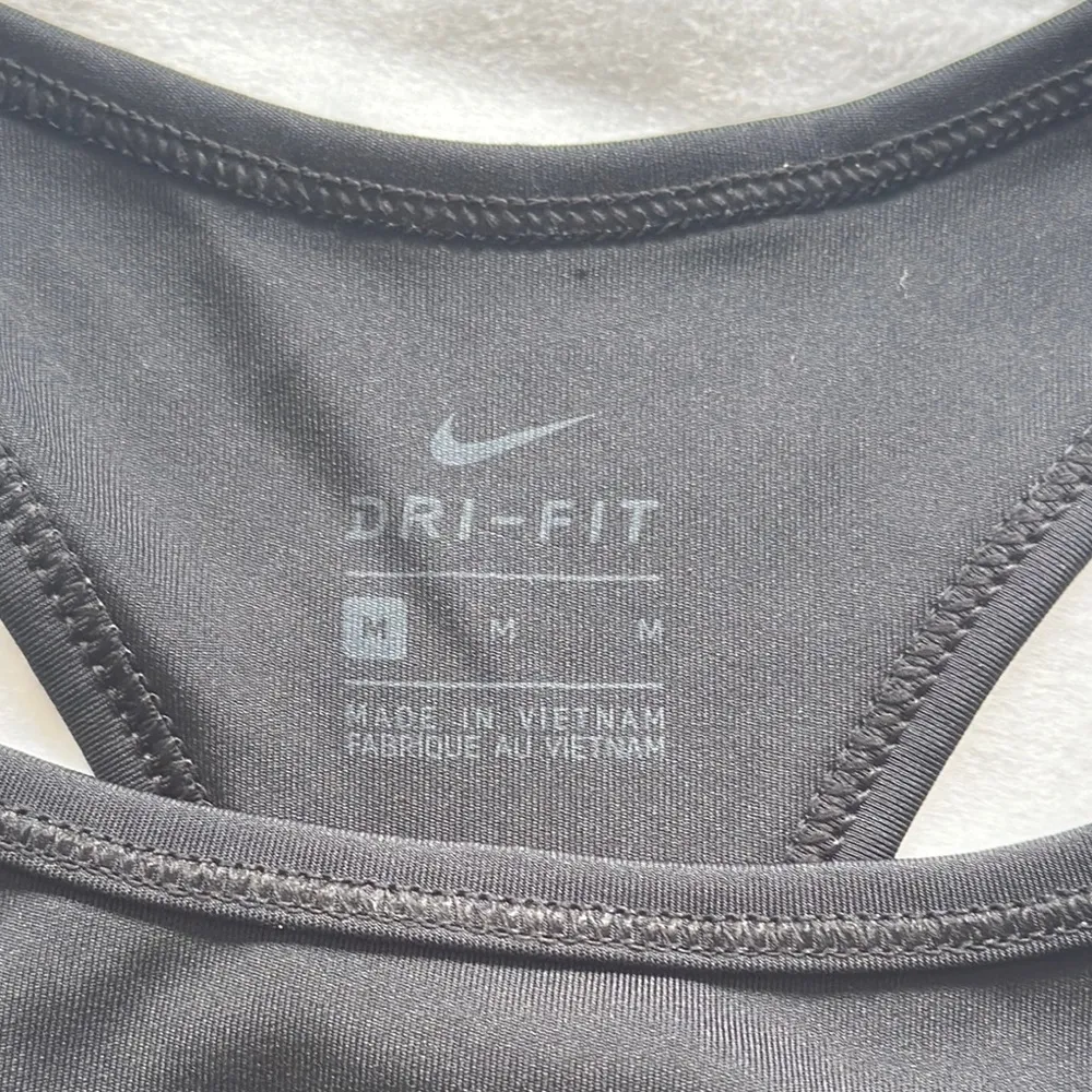 Nike Women's Black Sports Bra - Image 2