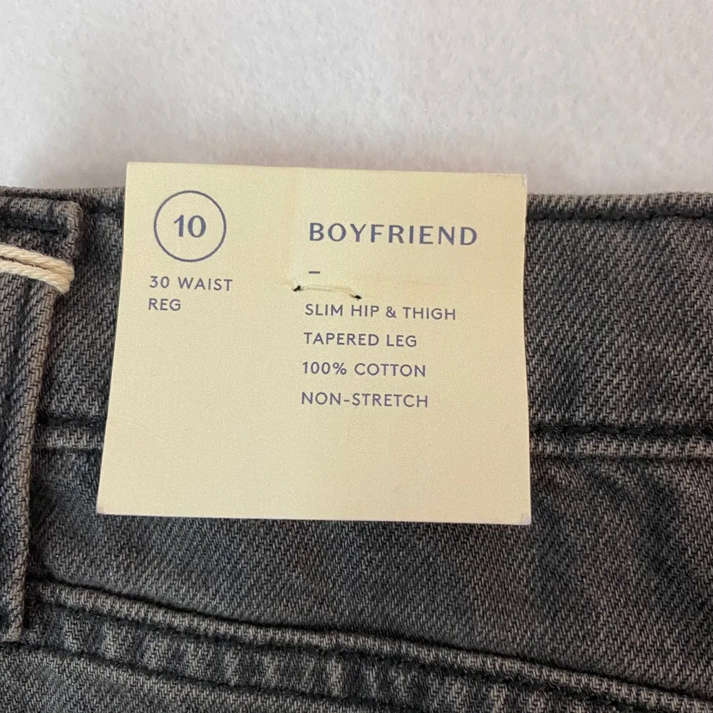 Universal Thread Mom Jeans High Rise Tapered Leg Denim Black/Gray Wash Sz 10 NWT - Image 12