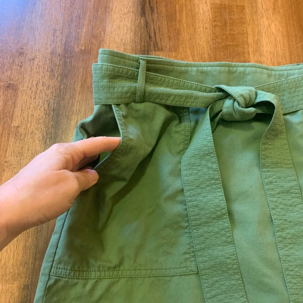 J. Crew Pencil Mini Skirt 12 Olive Green with Belted Front Back Zipper Lined - Image 2