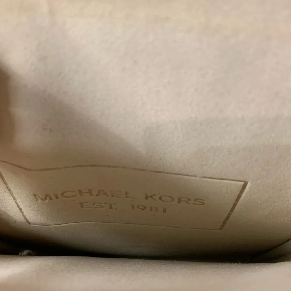 Michael Kors Silver Metallic Signature Jet Set Tablet Ipad Sleeve Case Protector - Image 7