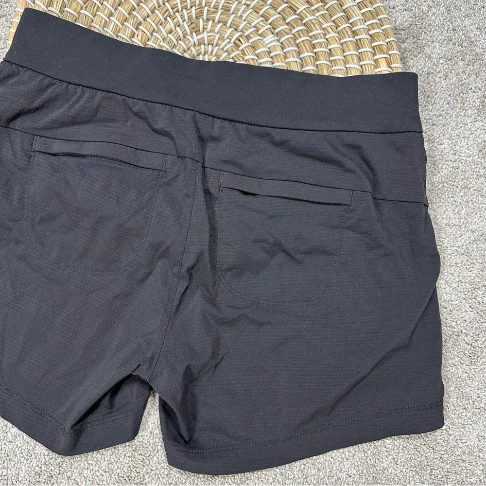 Athleta Trekkie Shorts 4” Nylon Outdoor Utility Hiking  Outdoor in Black Size 2 - Image 9