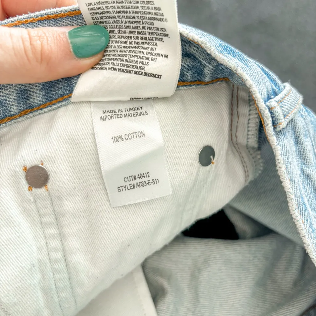 AGOLDE  Dee Short Denim Digit - Image 8