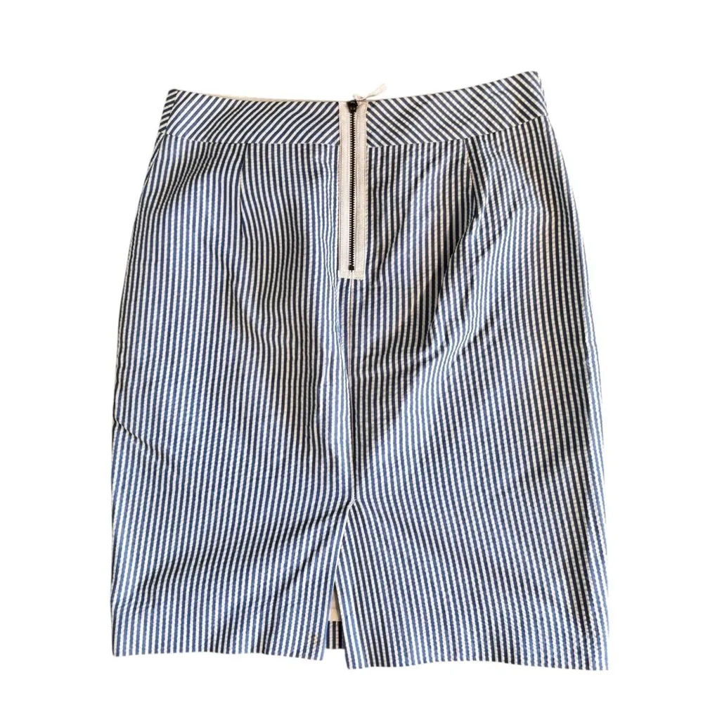 J.Crew Black Label The Pencil Skirt Sz 2 Seersucker Blue White Cotton Knee - Image 2