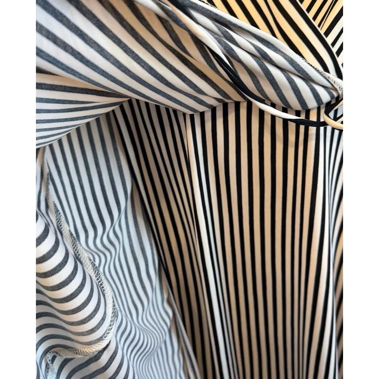 H&M Long Sleeve Striped Black White Women's Dress, size Medium - Image 5