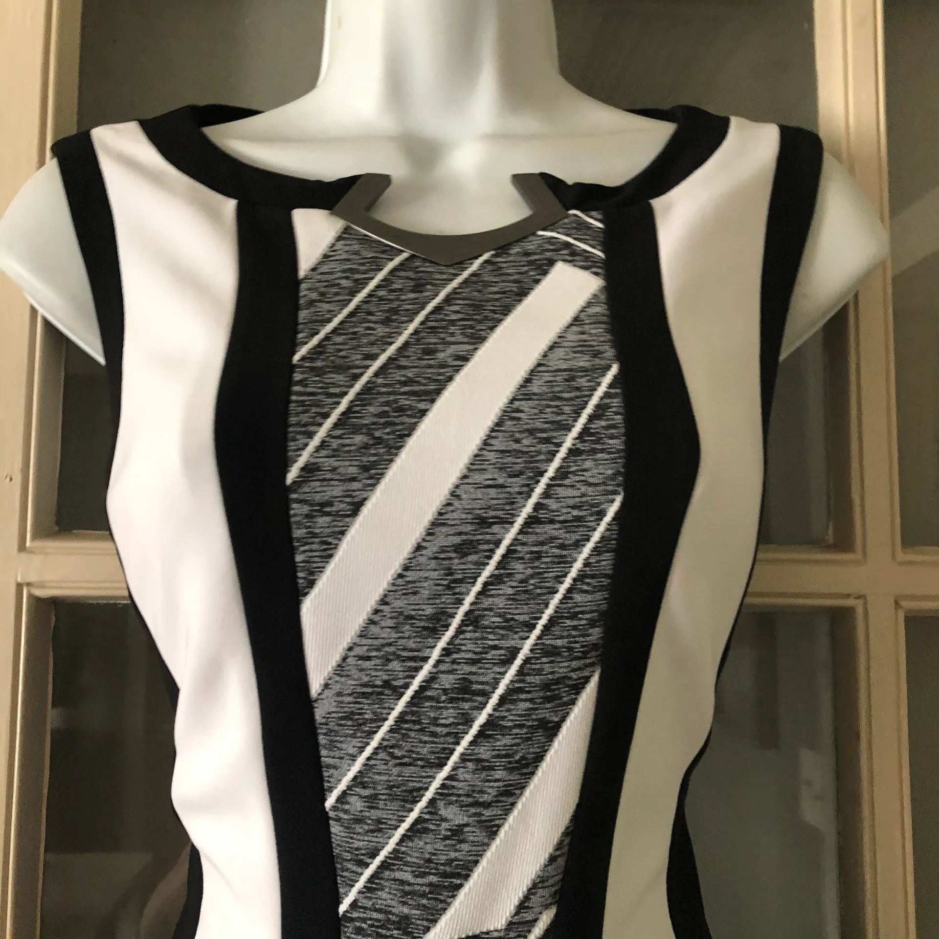 Joseph Ribkoff Dress - Image 7