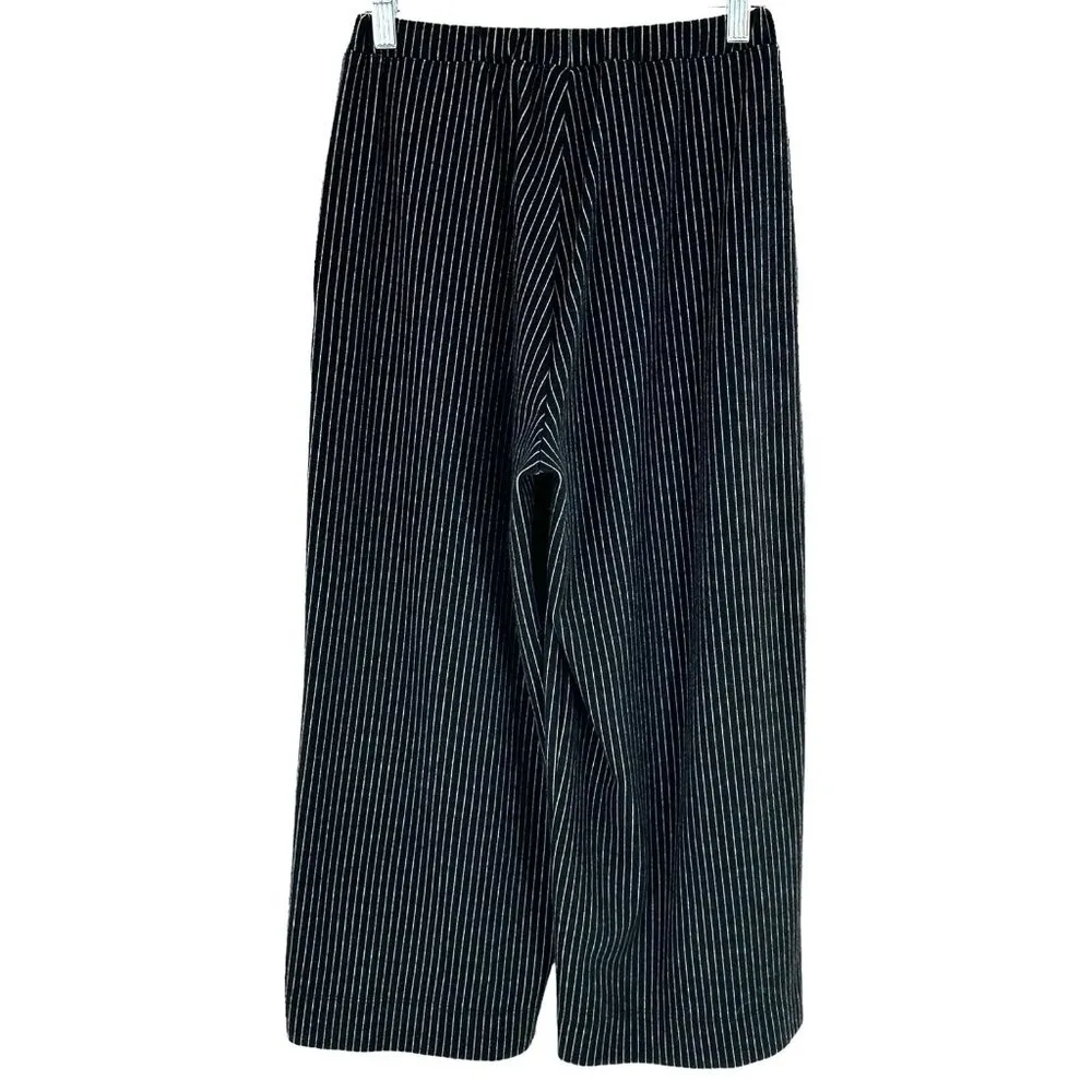 Alembika Black and White Pinstripe Cropped Wide Leg Pants Size 0 - Image 3