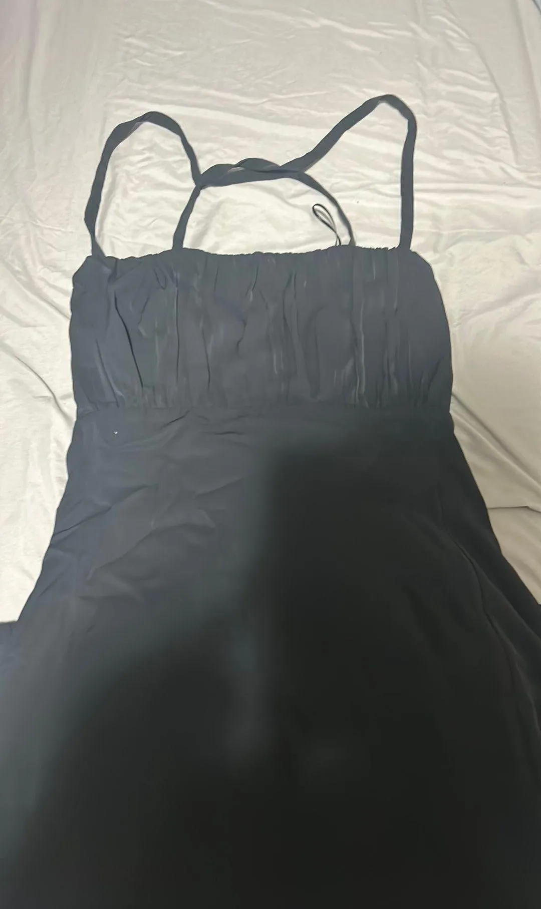 Back Tie Flowly Dress - Image 3