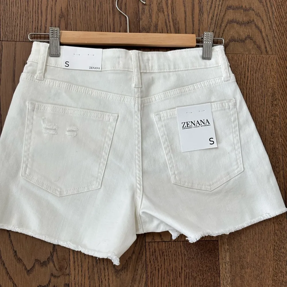 Zenana Outfitters White High-Waisted Jean Shorts Distressed - Image 2