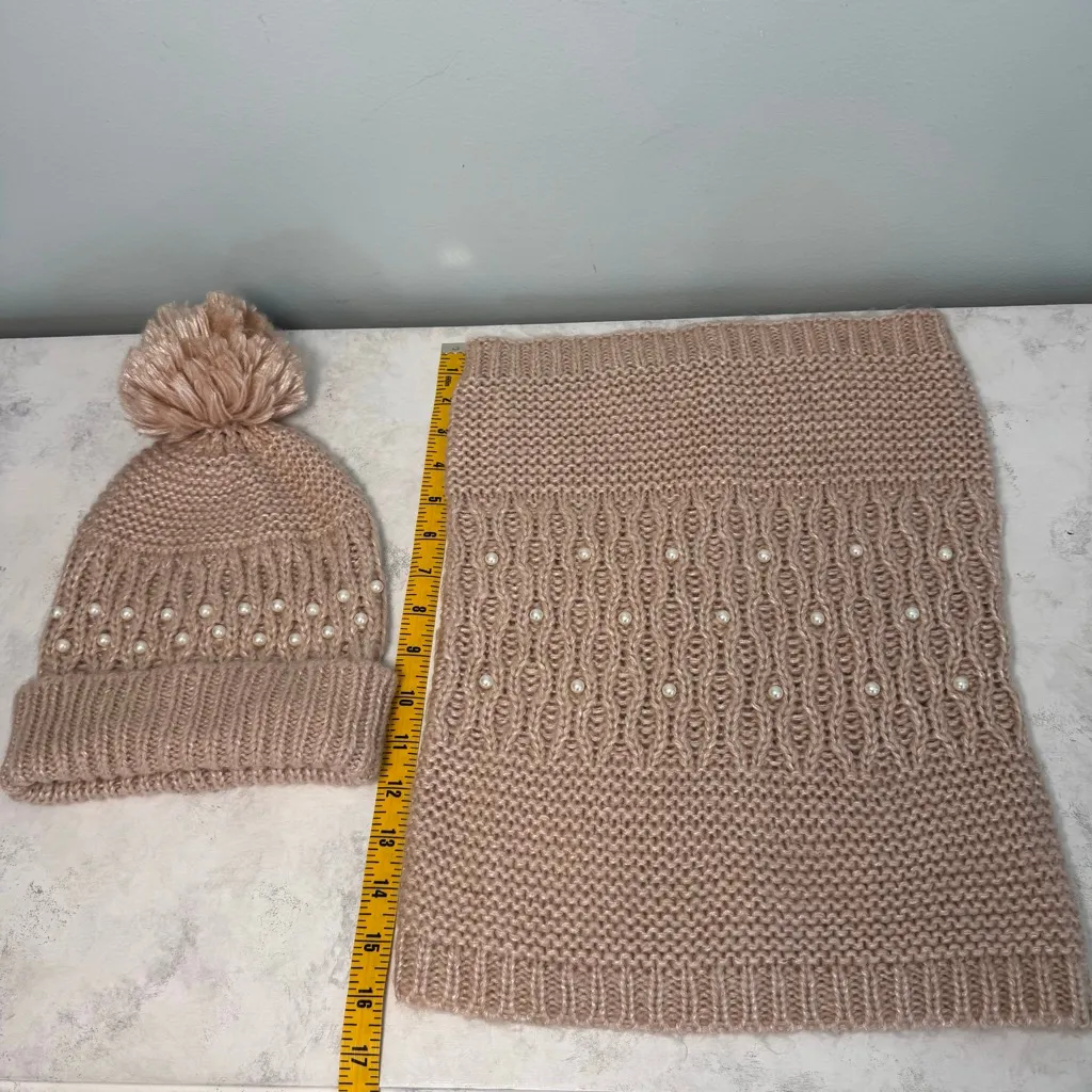 Betsey Johnson Beige Pearl Beanie Hat & Cowl Scarf Set - Image 7